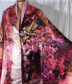 Choyers NWT Womens 100% Silk Large Scarf Reversible Pink 72 x 26”